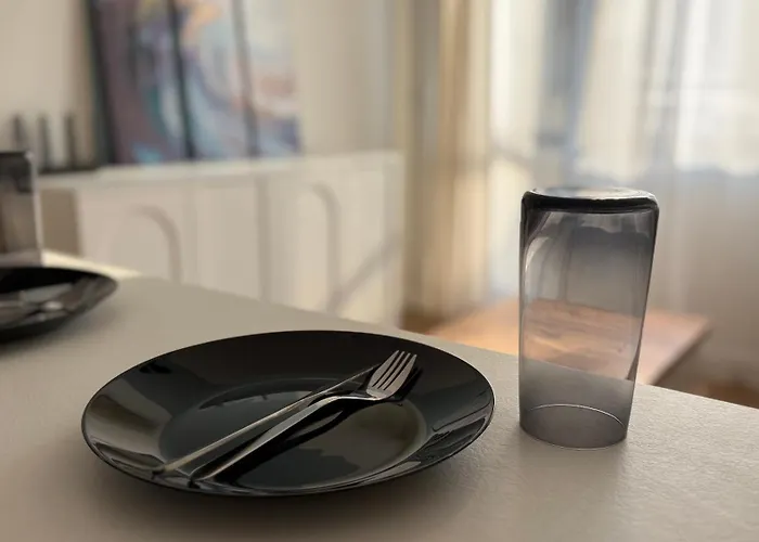 Comfort In - Modern, Bright By Flat Mаnаger *